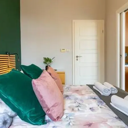 Appartement Rex Elegant 1-bedroom By The Market Square *